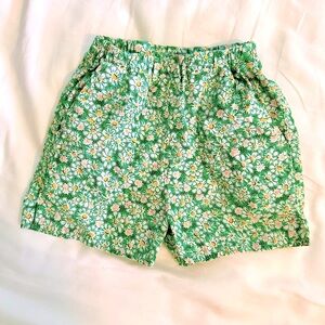BISBY Girls Shorts in Green & White Daisy Floral, Size 4